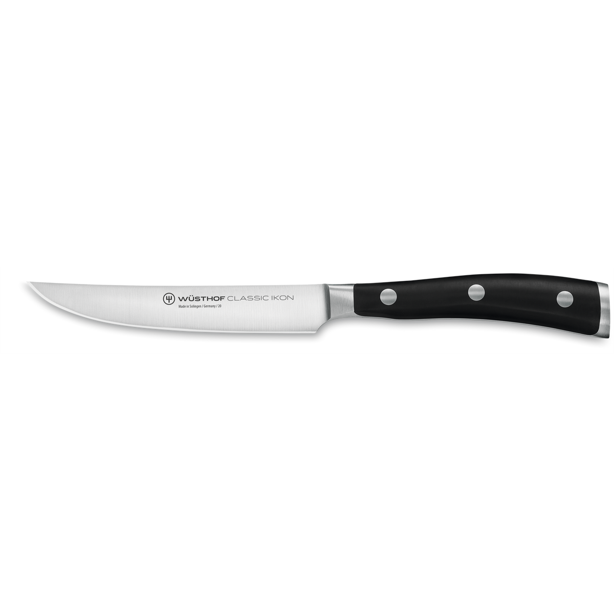 Classic Ikon 15-Piece Knife Block Set featuring a forged steak knife with sharp stainless steel blade and triple-riveted black ergonomic handle.